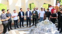 AK Parti Gençlik Kolları 15 Temmuz Şehitleri Anıtında Basın Açıklaması Yaptı