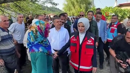 Aile ve Sosyal Hizmetler Bakanı Göktaş evleri tek tek inceledi