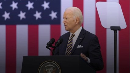 Video herunterladen: Biden Forgives $39 Billion in Student Debt