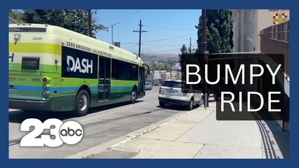 More migrants arrive in Los Angeles on buses from Texas