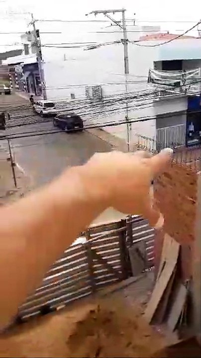 OBRA COMERCIAL - EM FASE DE EXECUÇÃO