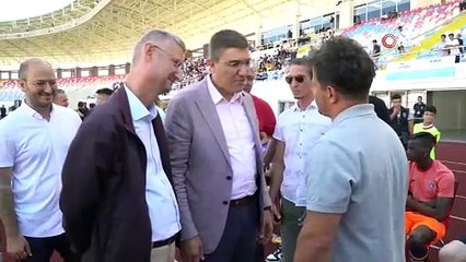 Antalyaspor hazırlık maçında Başakşehir’i 2-1’lik skorla geçti