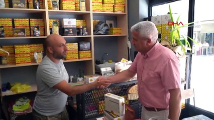 Keşan Belediyesi Sokak Hayvanları İçin Su Kabı Dağıttı