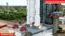 India's Chandrayaan-3 moon mission takes off with a successful launch as rocket hoists lunar lander and rover video