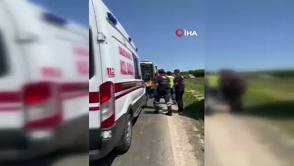 Tır, yolcu midibüsüne çarptı: 7 yaralı