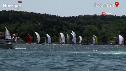 İstanbul Boğazı’nda 15 Temmuz şehit ve gazilerine saygı seyri