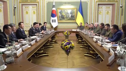 尹-젤렌스키 공동 회견..."군수 물자 더 큰 규모 지원" / YTN