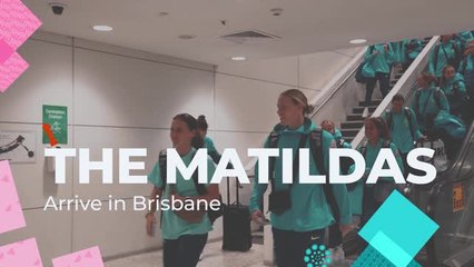 Australia arrive in Brisbane ahead of World Cup opener