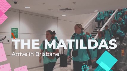 下载视频: Australia arrive in Brisbane ahead of World Cup opener