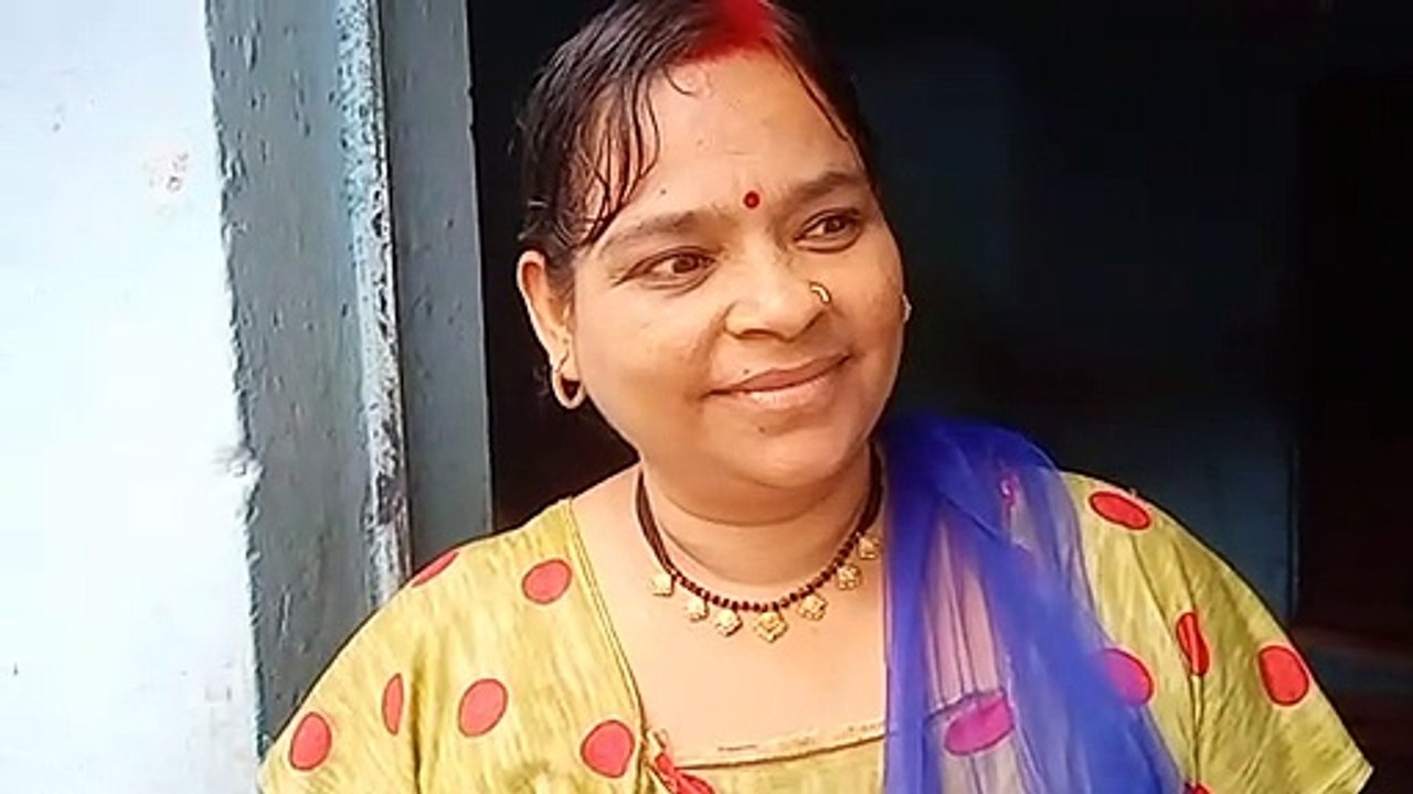चांटीडीह पहुंचे निगम अमले ने डायरिया रोकने झोंक...