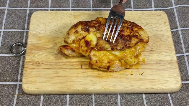 Air Fried Pesto Cheesy Chicken | Chickens Recipes | Cooking Recipes