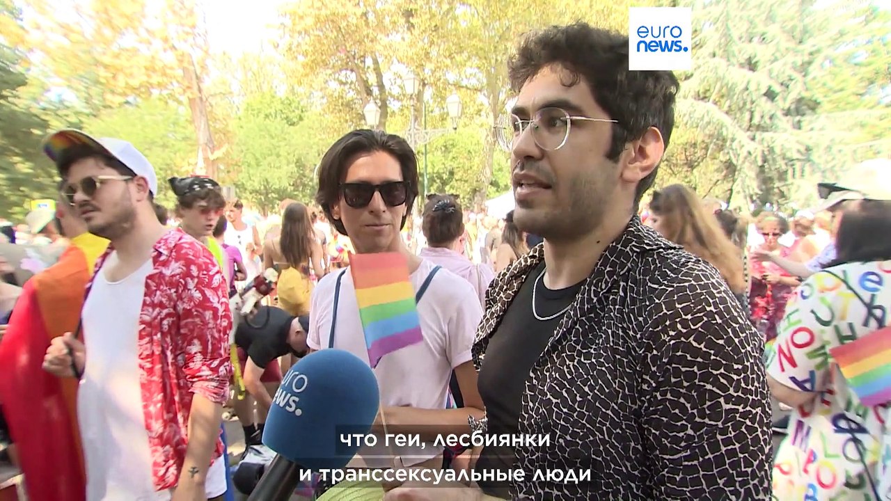 Прайд в Будапеште: на гей-парад в столице Венгр...