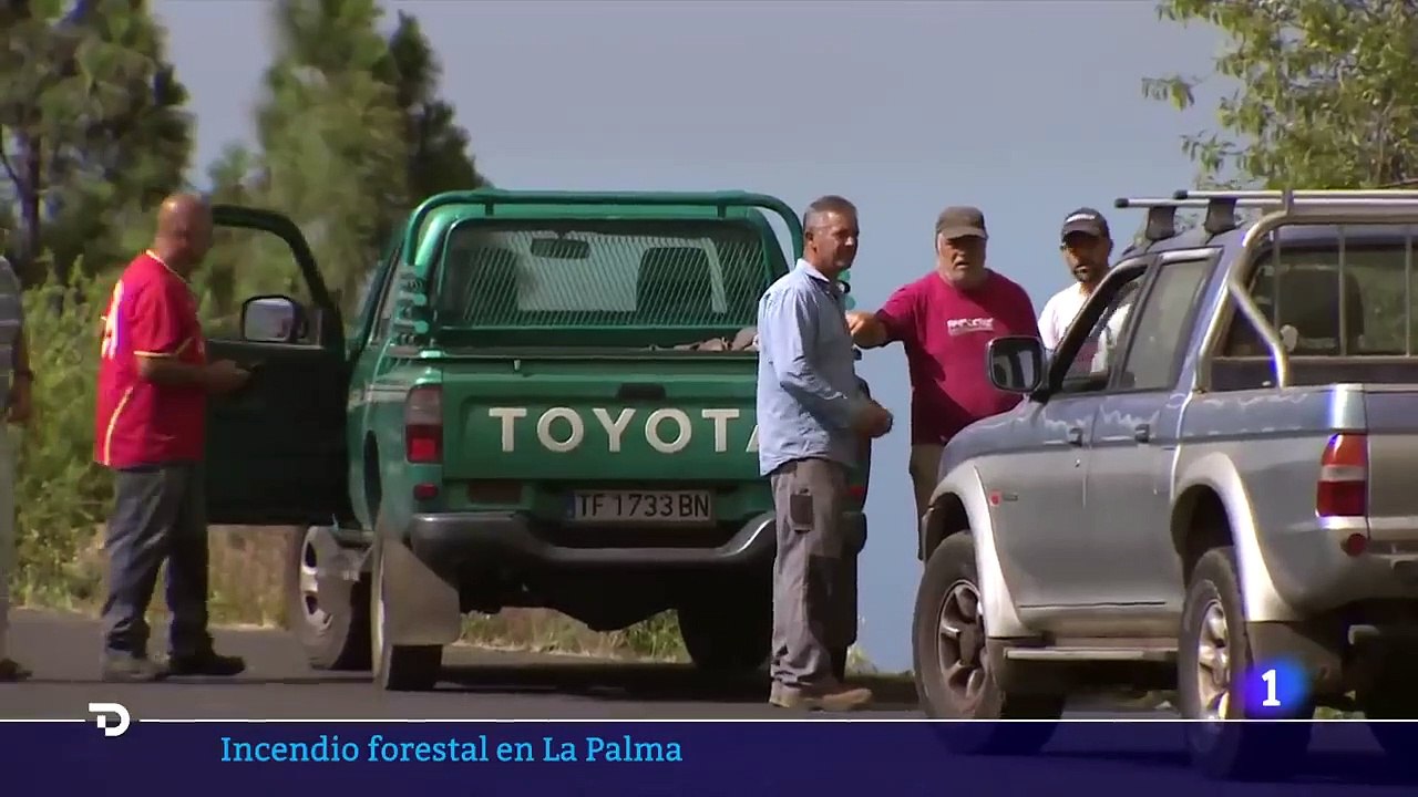 Les images impressionnantes de 4500 hectares qui ont brûlé en quelques heures sur l'île espagnole de La Palma aux Canaries, provoquant l'évacuation de 2500 habitants