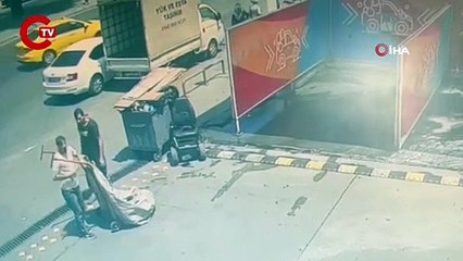 Beyoğlu'nda pes dedirten olay: Engelli taklidi yaparak akülü tekerlekli sandalyeyi çaldı