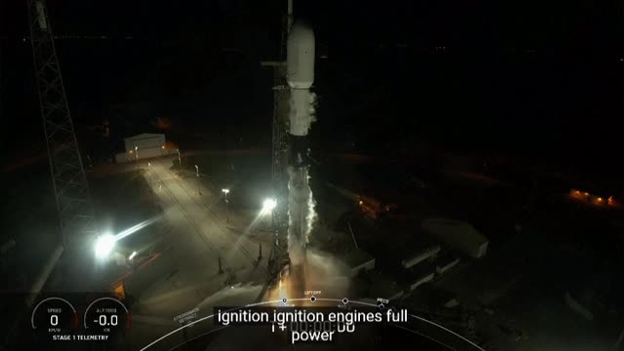 Un cohete Falcon 9 de SpaceX lanza 54 satélites Starlink a la órbita ...