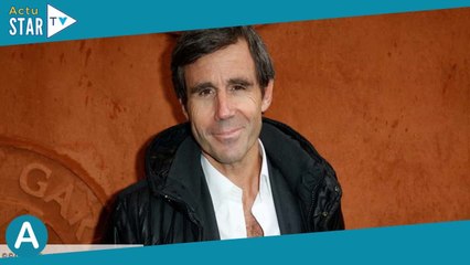 David Pujadas surpris d'entendre l'expression « Inch Allah » dans son émission, le journaliste se dé