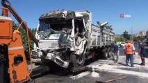 TEM'de kamyon tıra arkadan çarptı: 1 yaralı