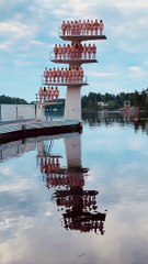 Près d’un millier de personnes nues se sont rassemblées la nuit dernière dans les rues et sur les plages de Kuopio, dans le centre de la Finlande, à l'initiative du photographe Spencer Tunick - Regardez