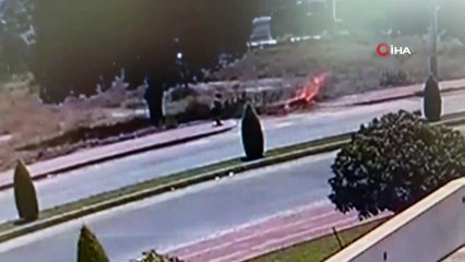 Il a été entendu que la femme qui a crié "S'il y avait eu une caméra aurait été retrouvée" a déclenché le feu.