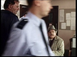 A Touch Of Frost - S02E1 - A Minority Of One