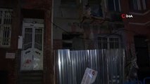Le balcon du bâtiment abandonné de 3 étages s'est effondré à Balat