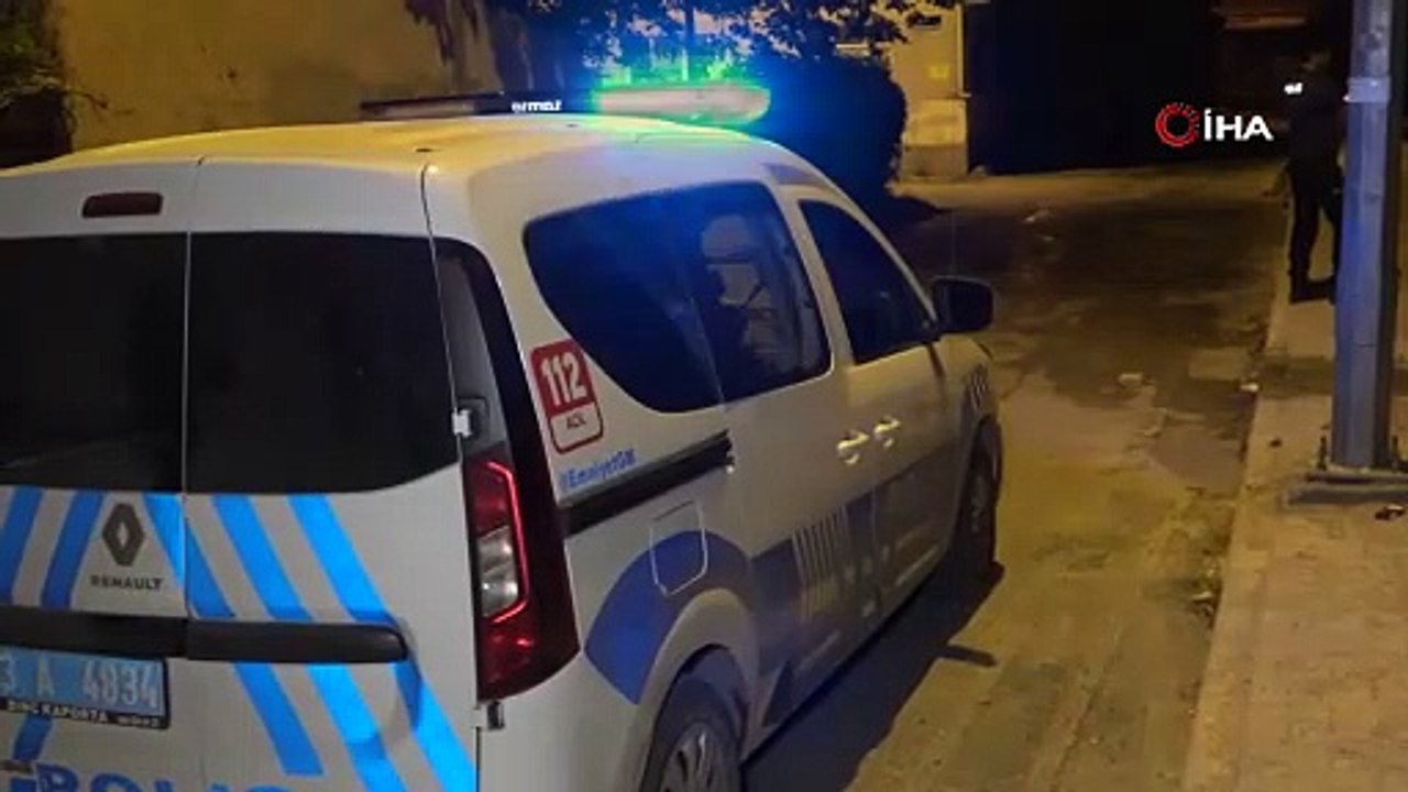 Kavgayı ayırırken vuruldu
