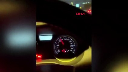 Zeytinburnu'nda Skuterli İki Kişi Trafiği Tehlikeye Attı