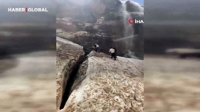 Cilo Dağı'nda buzul arasına düşen dağcıların nefes kesen kurtarılma anları