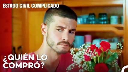 Can Se Puso Celoso Al Ver Las Flores - Estado Civil: Complicado Capítulo 26