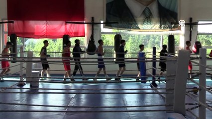 KASTAMONU - Milli boksör Avrupa'da İstiklal Marşı'nı okutmak istiyor