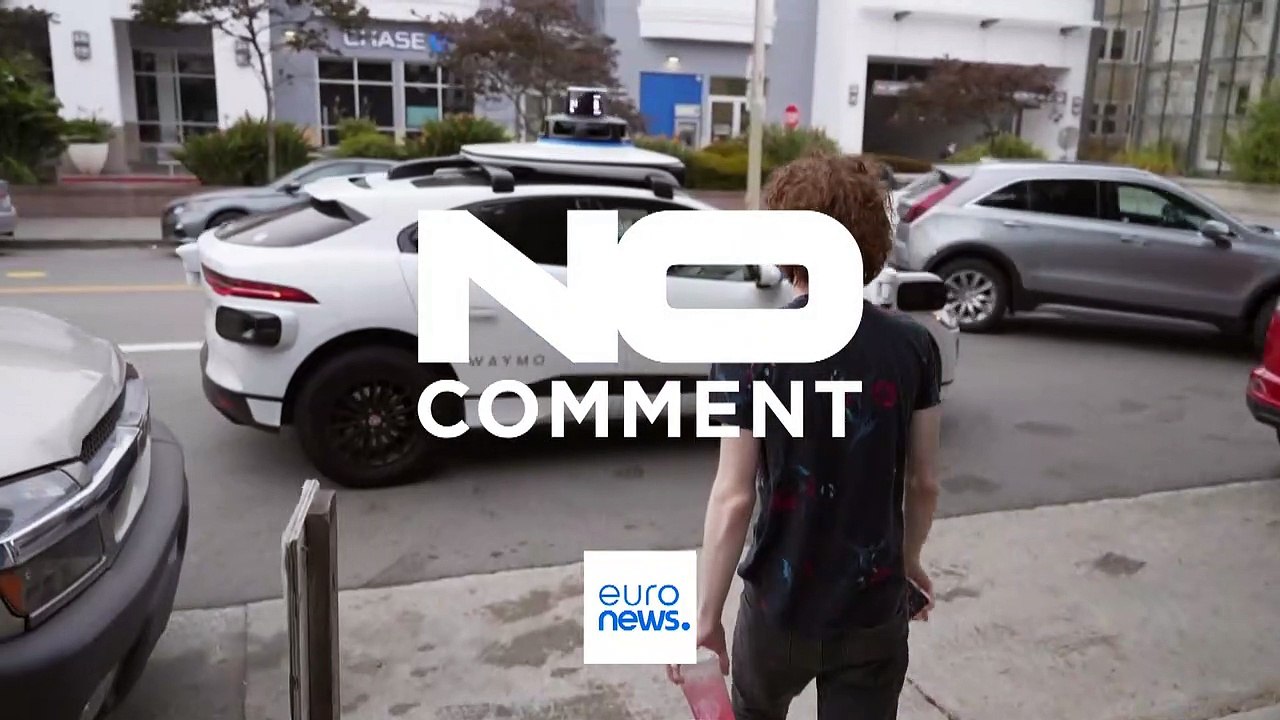 Roboter-Taxi chauffiert Einheimische und Touristen durch San Francisco