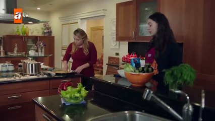 144. Alas Rotas (Kanatsiz Kuslar), en español