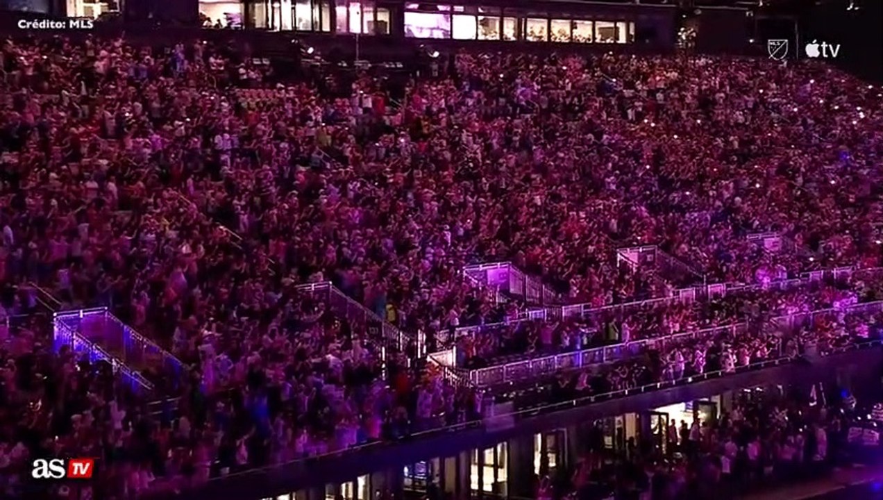 MESSI ES PRESENTADO CON EL INTER DE MIAMI