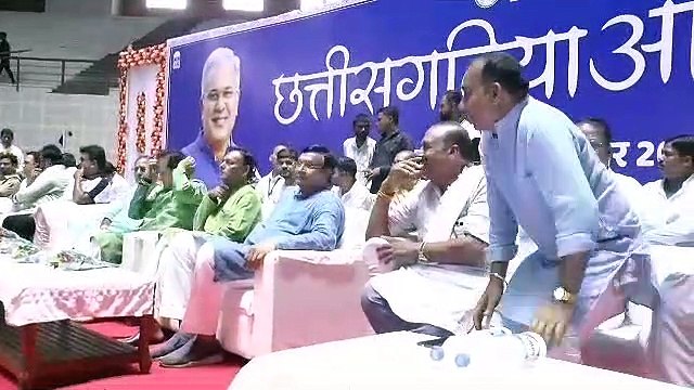 हरेली तिहार के रंग में साराबोर हुआ बहतराई इंडोर स्टेडियम