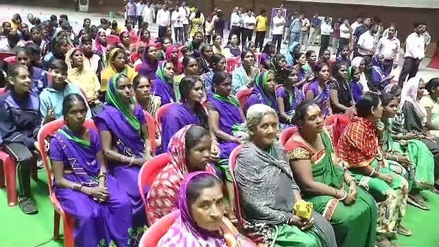 हरेली तिहार के रंग में साराबोर हुआ बहतराई इंडोर स्टेडियम