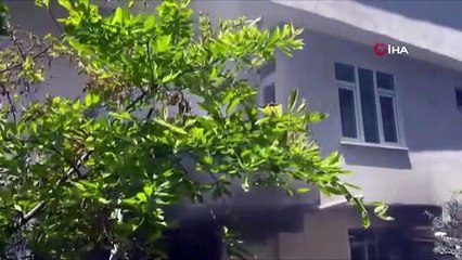 Alevlerin arasından 2 çocuk böyle çıkarıldı