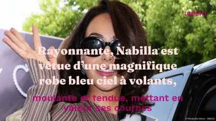 Скачать видео: Nabilla radieuse : robe moulante et fendue, cheveux ondulés, elle rayonne