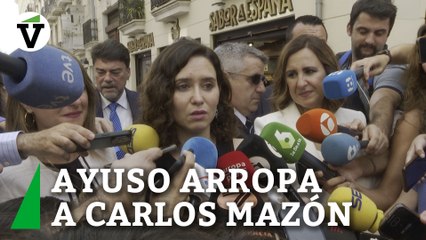 Ayuso arropa a Mazón en su toma de posesión: "Ojalá ese cambio llegue a toda España"