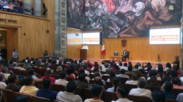 “No se ha podido lograr la pacificación del país”, admite Noroña ante la comunidad de la UdeG