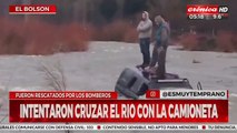 El Bolsón: intentaron cruzar un río en camioneta, quedaron atascados y debieron ser rescatados