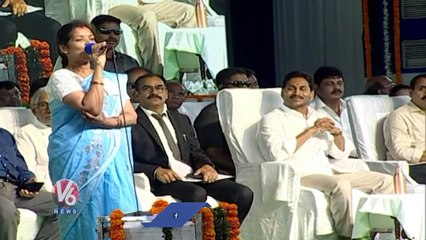 AP CM YS Jagan Lady Fan Fires On Opposition Leaders _ V6 News