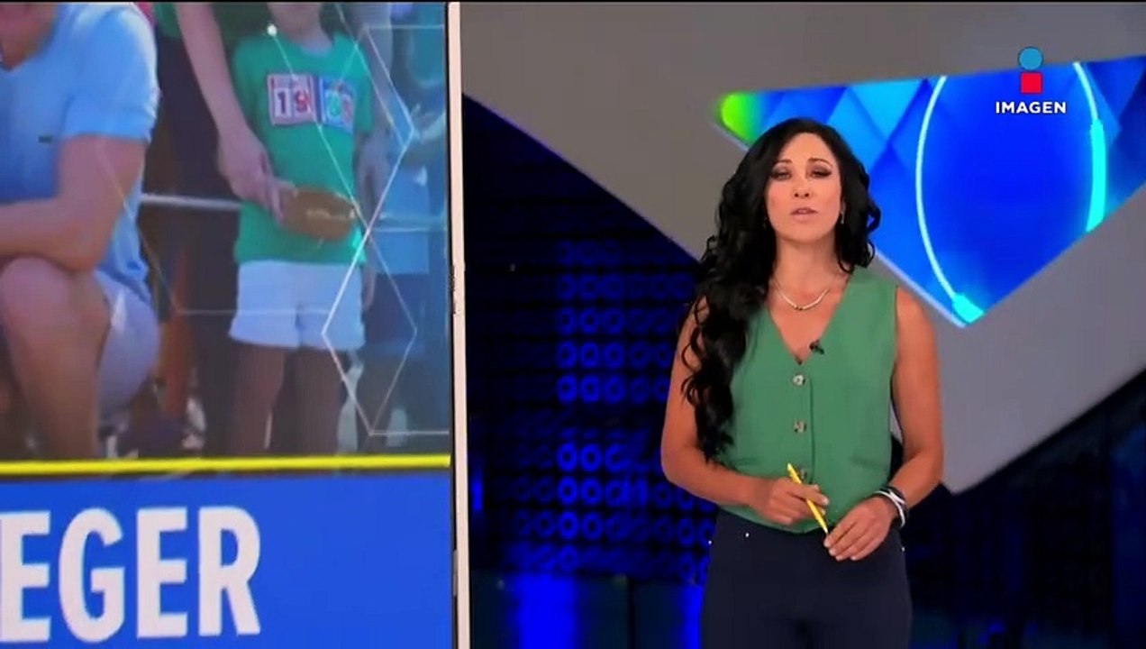 Manuel Velasco libera tortugas en Acapulco, Guerrero