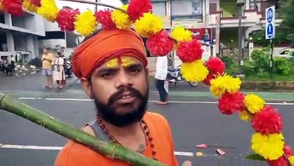 कांवड़ यात्रा 2023 वीडियो: दुनिया की सबसे अनोखी कांवड़ यात्रा, 50 हजार भक्त हुए शामिल