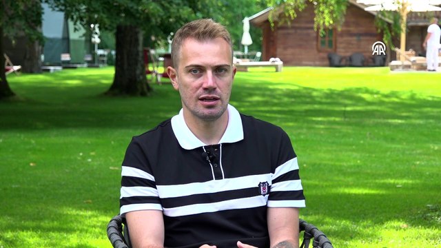 Beşiktaş kalecisi Mert Günok, siyah-beyazlı takımla şampiyonluğa odaklandı (3)