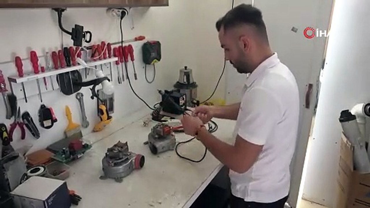 Çılgın Türkler iş başında: Hem serinliyor hem de elektrikten tasarruf ediyor