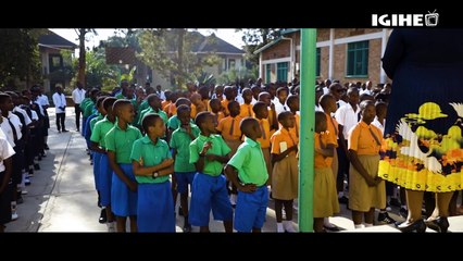 Abo mu mashuri abanza barenga 200000 batangiye ibizamini bya Leta