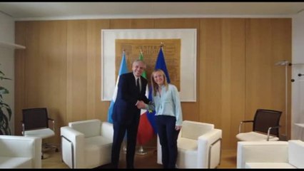 Meloni a Bruxelles vede il presidente argentino, focus su energia