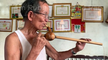 discover traditional musical instruments made from bamboo of Vietnam