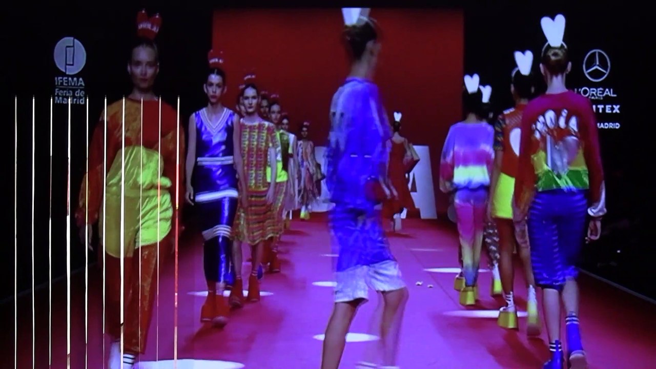 La Casa Lis de Salamanca muestra el "universo de color" de Ágatha Ruiz de la Prada