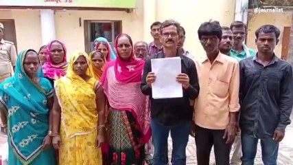 जौनपुर: आक्रोशित हुए सफाई सफाई कर्मचारी, डीएम पर बोला धावा